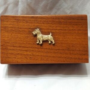 Keepsake Box with Scottie Dog Motiff